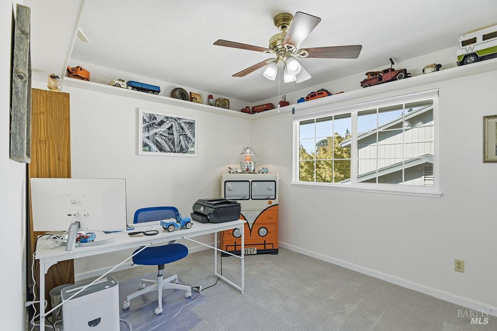 Detail Gallery Image 31 of 45 For 6190 San Gabriel Pl, Rohnert Park,  CA 94928 - 4 Beds | 2/1 Baths