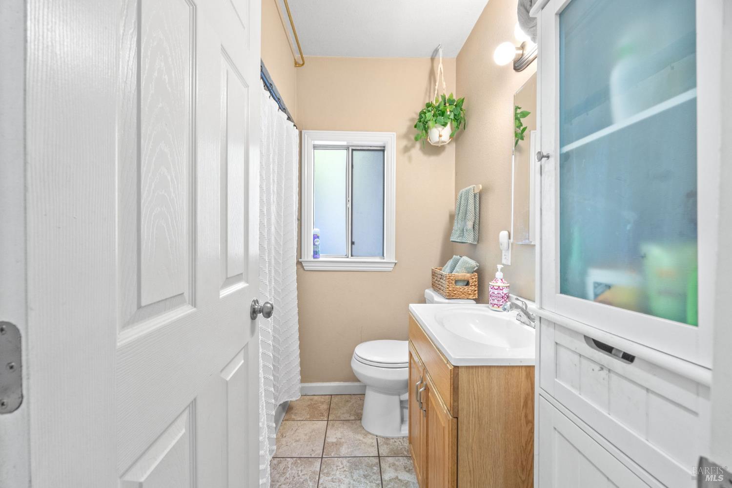 Detail Gallery Image 7 of 26 For 532 Almond Dr, Vallejo,  CA 94589 - – Beds | – Baths