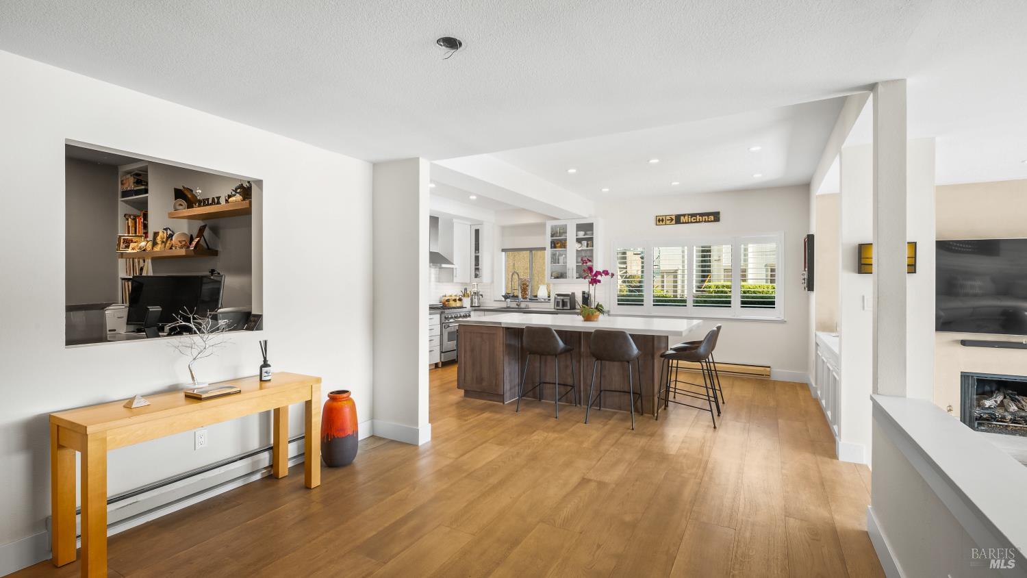 Detail Gallery Image 17 of 51 For 535 S Eliseo Dr, Greenbrae,  CA 94904 - 2 Beds | 2 Baths