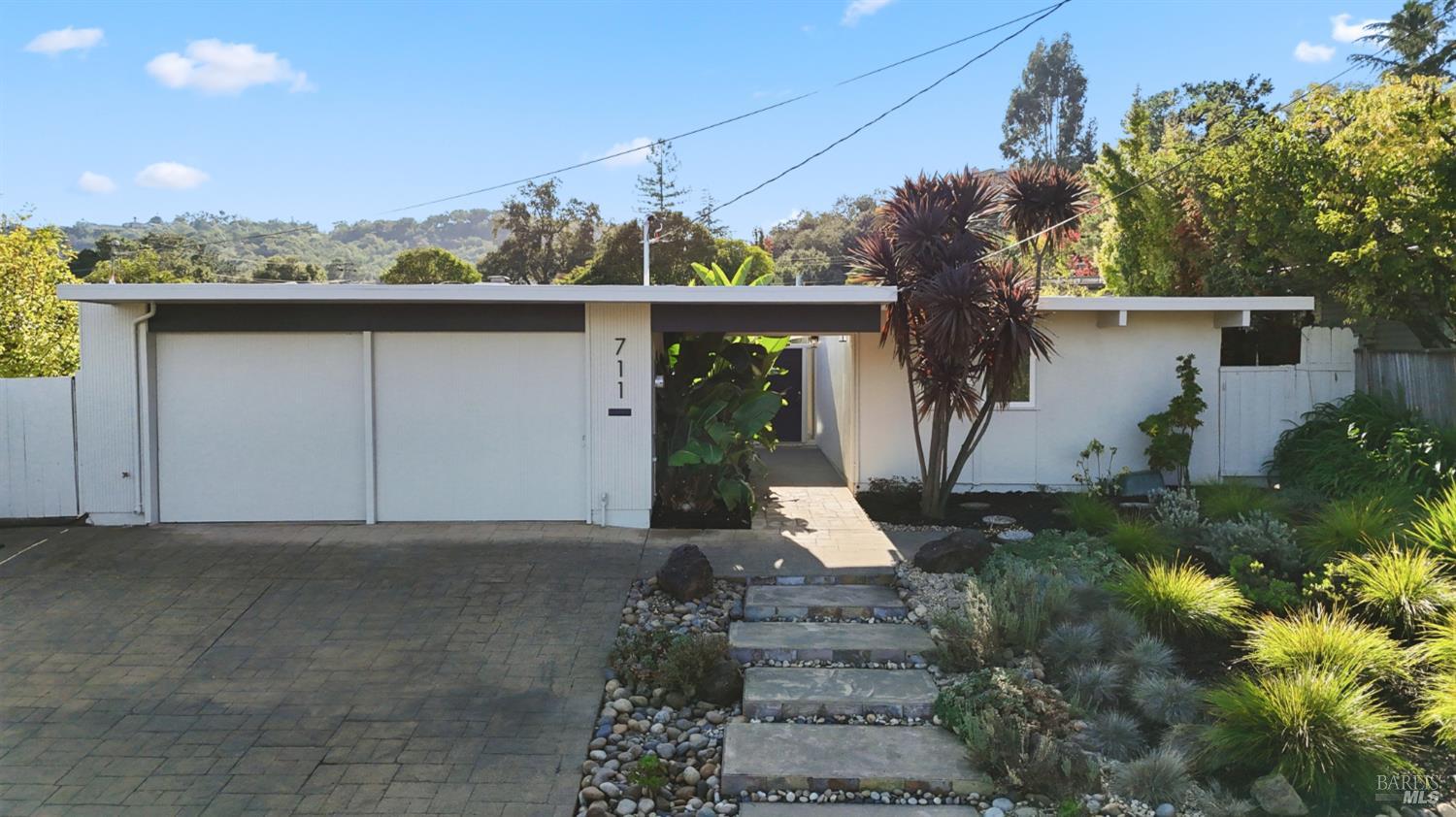 Detail Gallery Image 52 of 58 For 711 Montecillo Rd, San Rafael,  CA 94903 - 4 Beds | 2 Baths