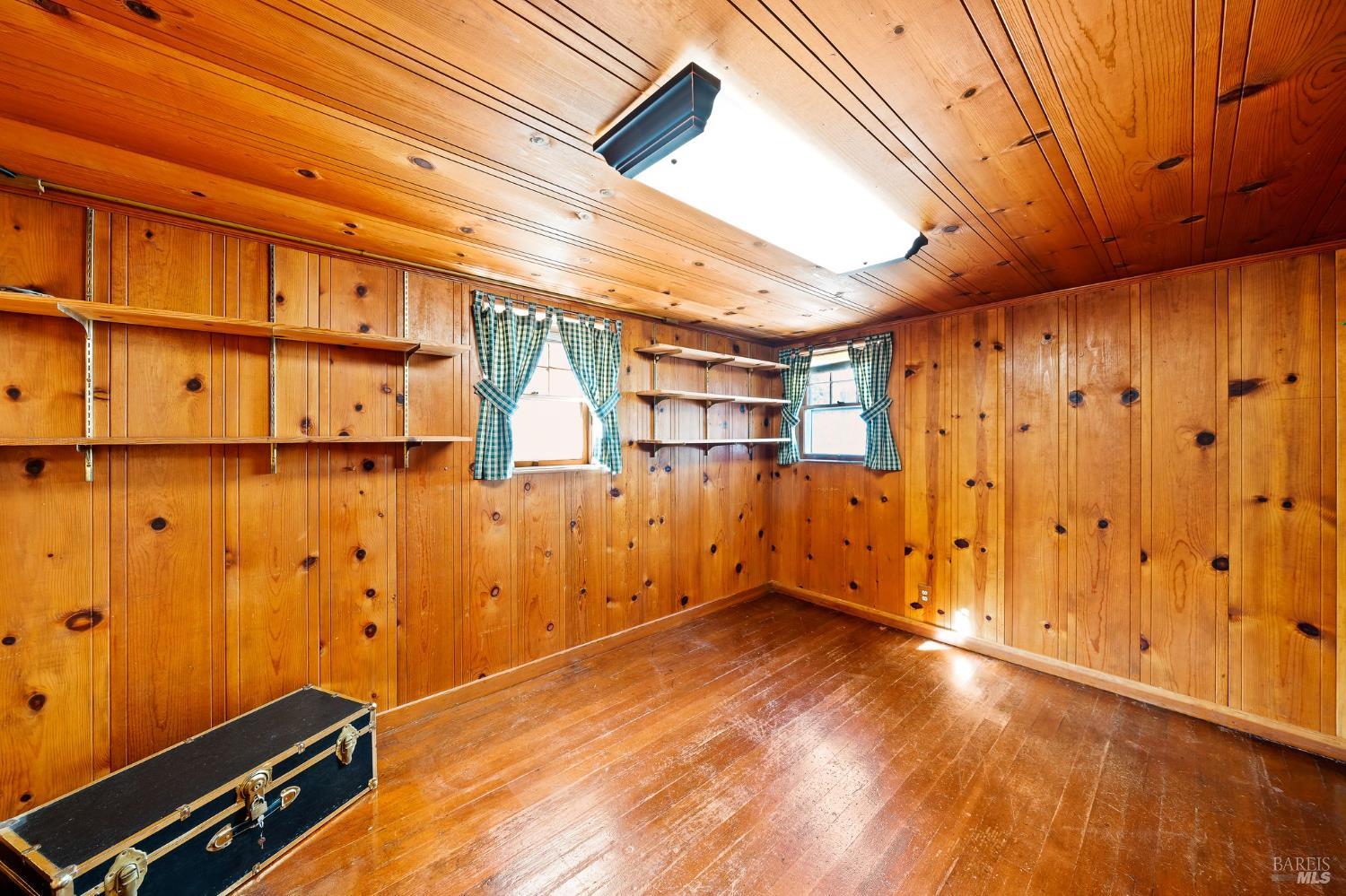 Detail Gallery Image 36 of 67 For 6 Hanns Ave, Vallejo,  CA 94590 - 4 Beds | 2/1 Baths