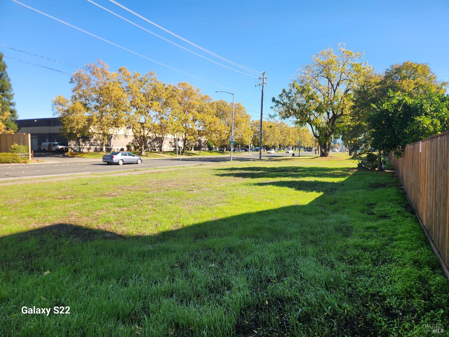 Detail Gallery Image 3 of 18 For 2100 Sebastopol Rd, Santa Rosa,  CA 95407 - – Beds | – Baths