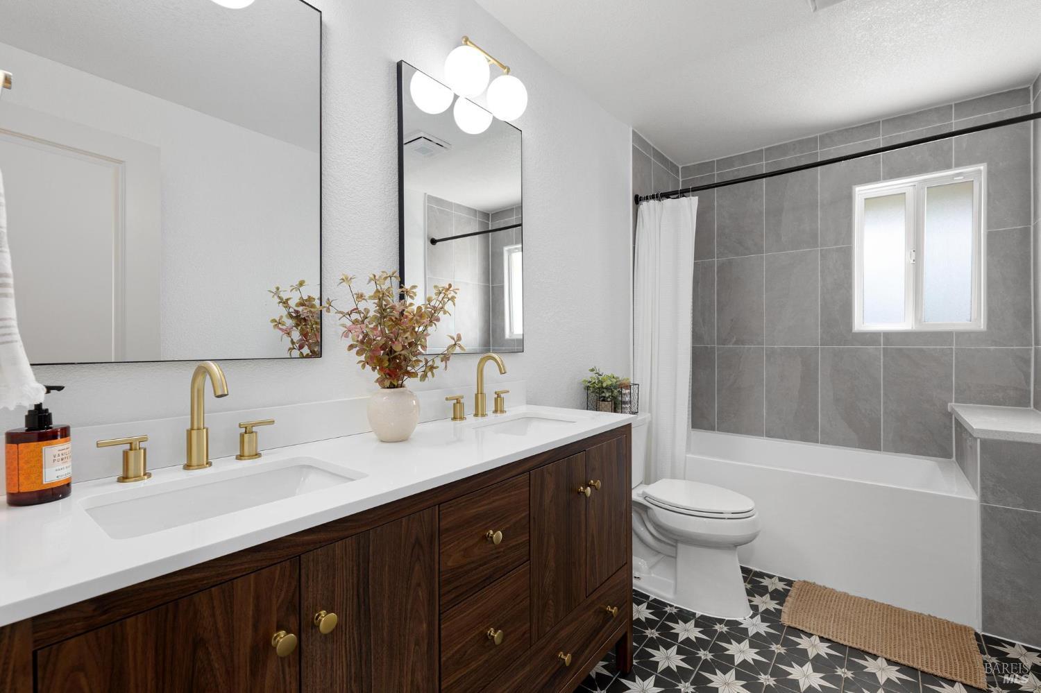 Detail Gallery Image 26 of 41 For 1150 Mulberry Ln, Dixon,  CA 95620 - 3 Beds | 2 Baths