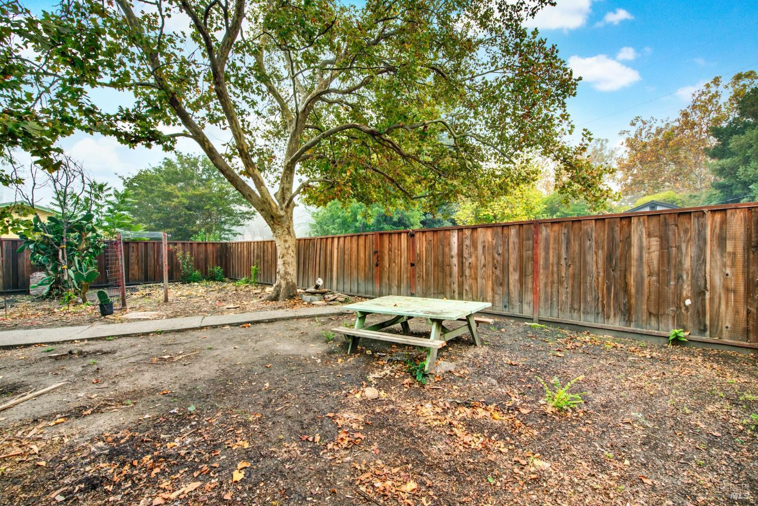 Detail Gallery Image 34 of 36 For 1671 Park Ave, Napa,  CA 94558 - 2 Beds | 1 Baths