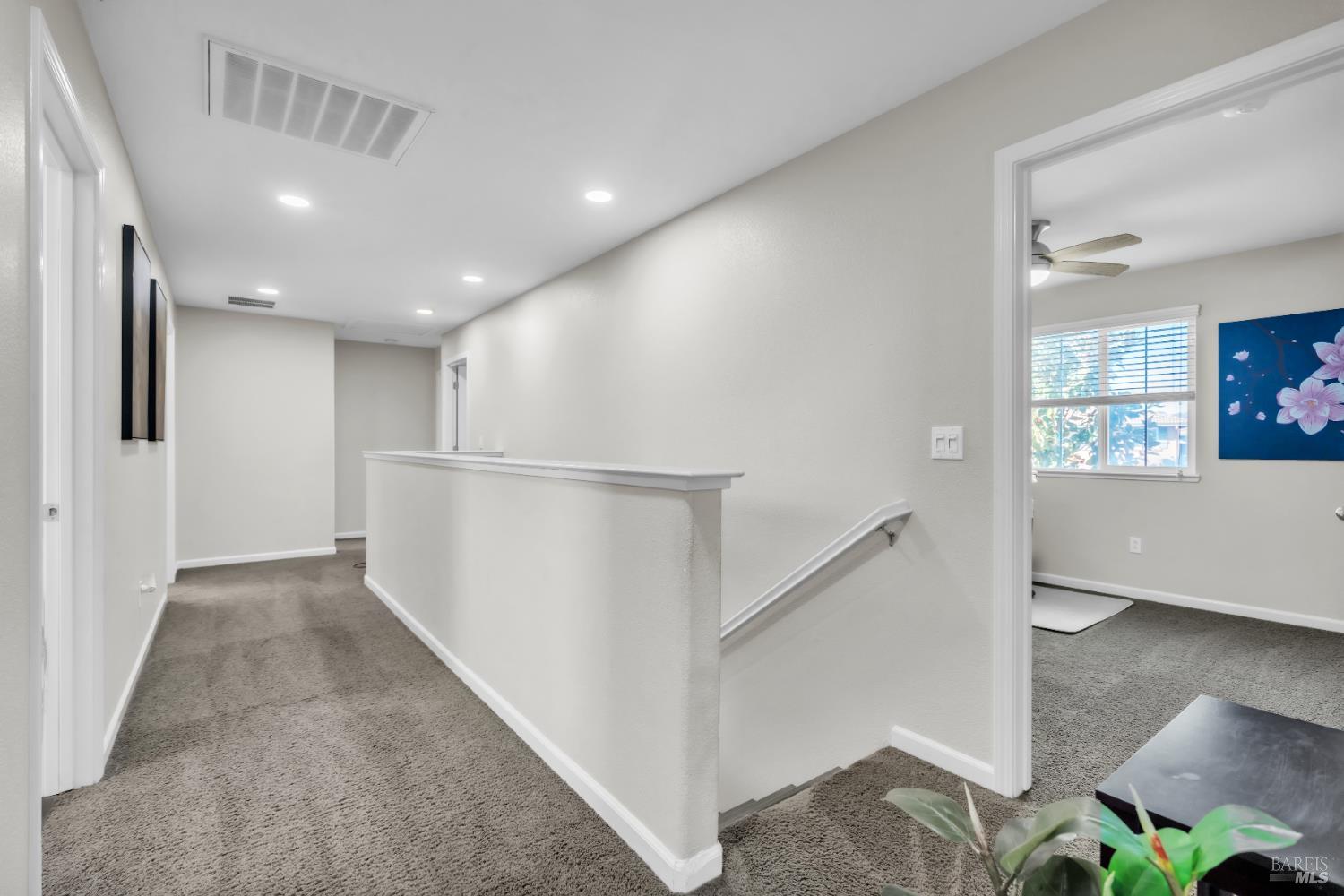 Detail Gallery Image 36 of 51 For 2042 Hamstead Ct, Vacaville,  CA 95687 - 5 Beds | 2/1 Baths