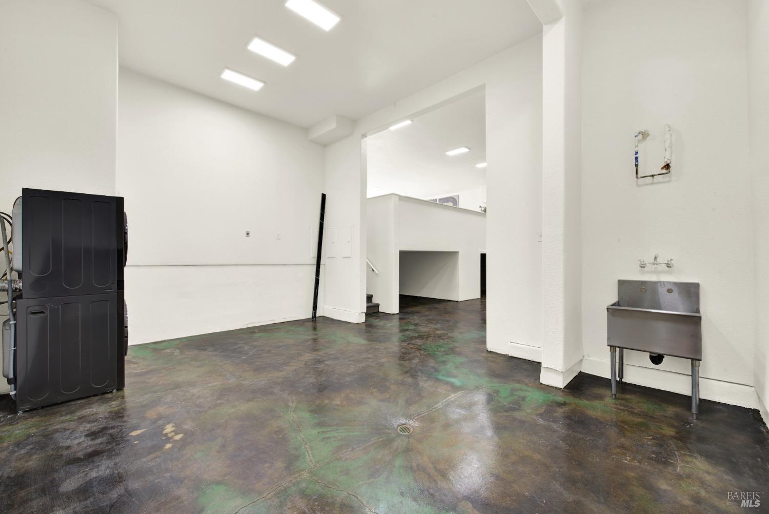 Detail Gallery Image 56 of 75 For 199 Berryessa Dr, Napa,  CA 94558 - 4 Beds | 5/1 Baths