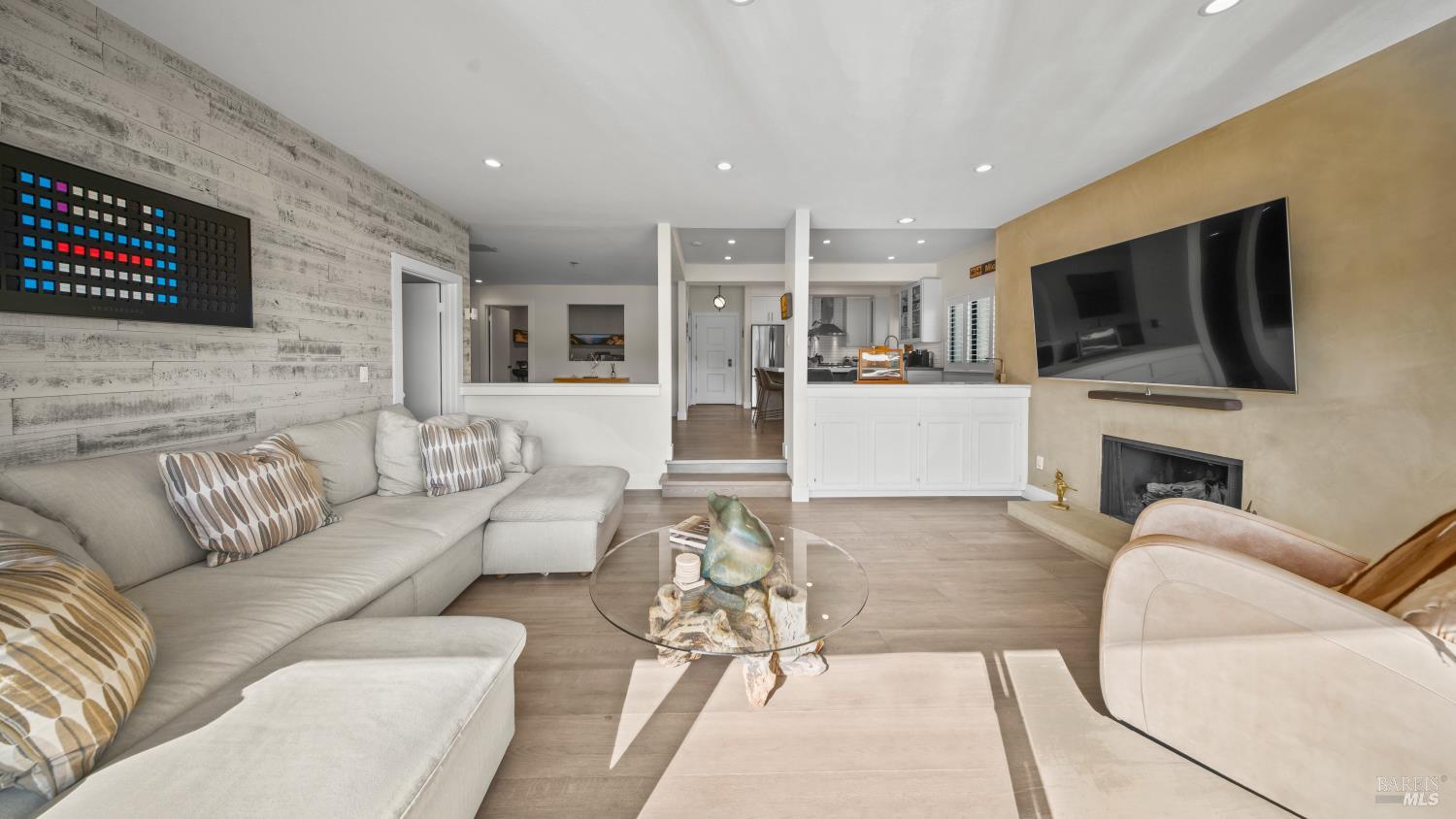 Detail Gallery Image 30 of 51 For 535 S Eliseo Dr, Greenbrae,  CA 94904 - 2 Beds | 2 Baths