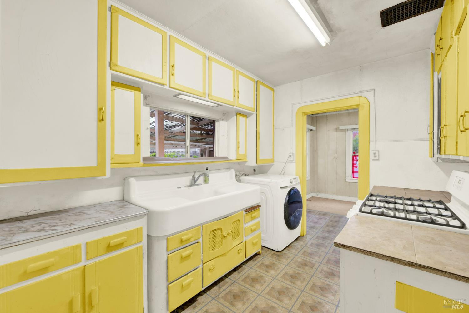 Detail Gallery Image 20 of 36 For 1671 Park Ave, Napa,  CA 94558 - 2 Beds | 1 Baths