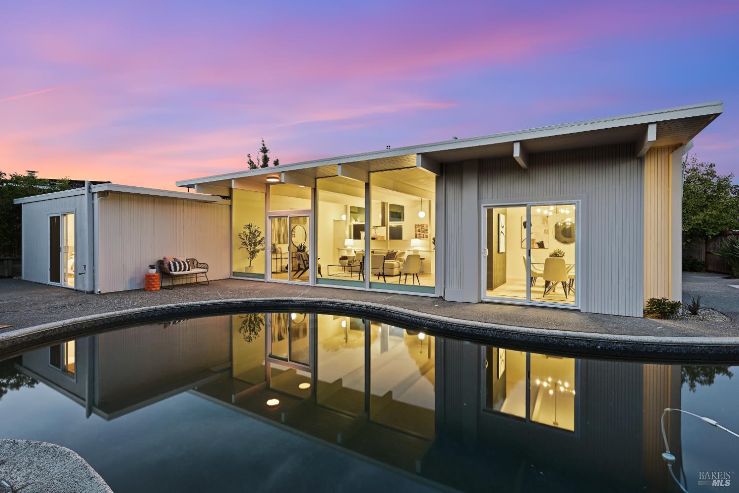 Detail Gallery Image 55 of 58 For 711 Montecillo Rd, San Rafael,  CA 94903 - 4 Beds | 2 Baths