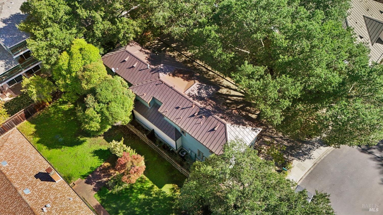 Detail Gallery Image 32 of 34 For 256 Rosebud Ln, Napa,  CA 94574 - – Beds | – Baths