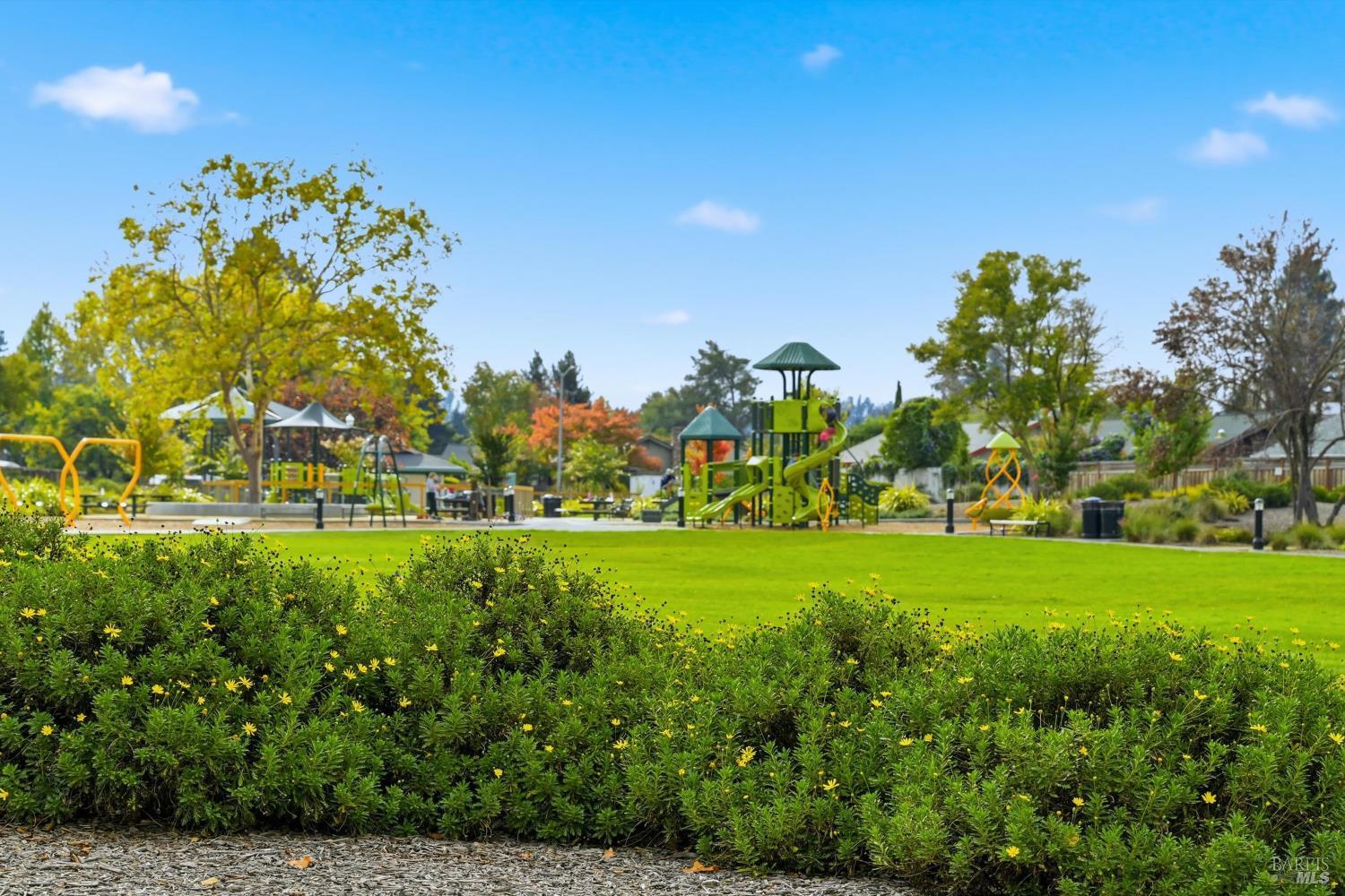 Detail Gallery Image 32 of 35 For 8440 Lasalle Ave, Cotati,  CA 94931 - 3 Beds | 2 Baths