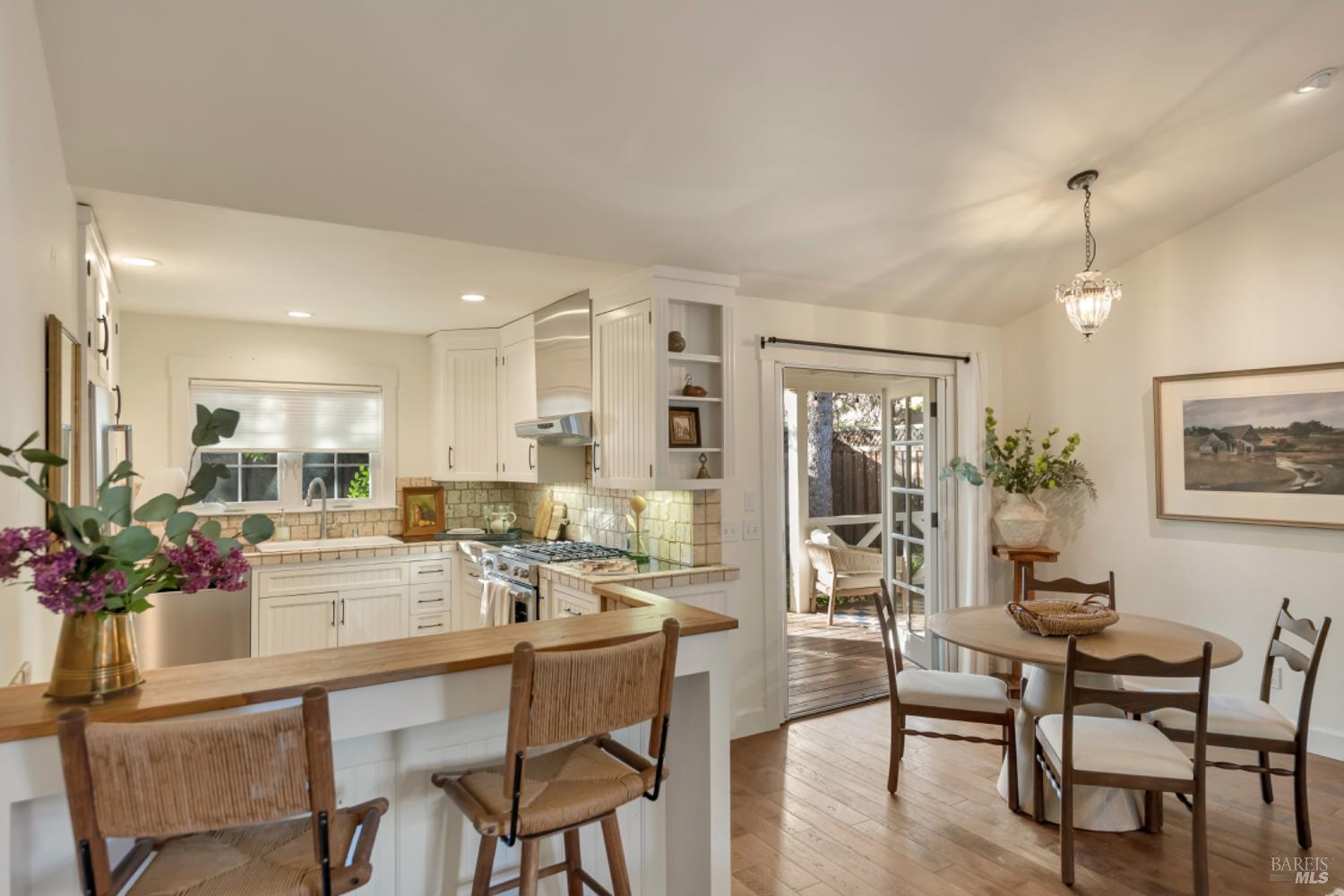 Detail Gallery Image 13 of 42 For 429 Moll Ct, Sonoma,  CA 95476 - 3 Beds | 2 Baths