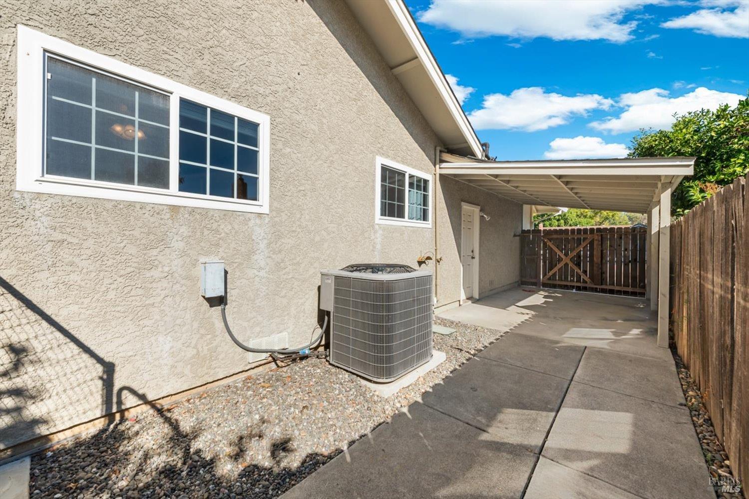 Detail Gallery Image 64 of 68 For 113 Chinook Ct, Vacaville,  CA 95688 - 4 Beds | 2 Baths