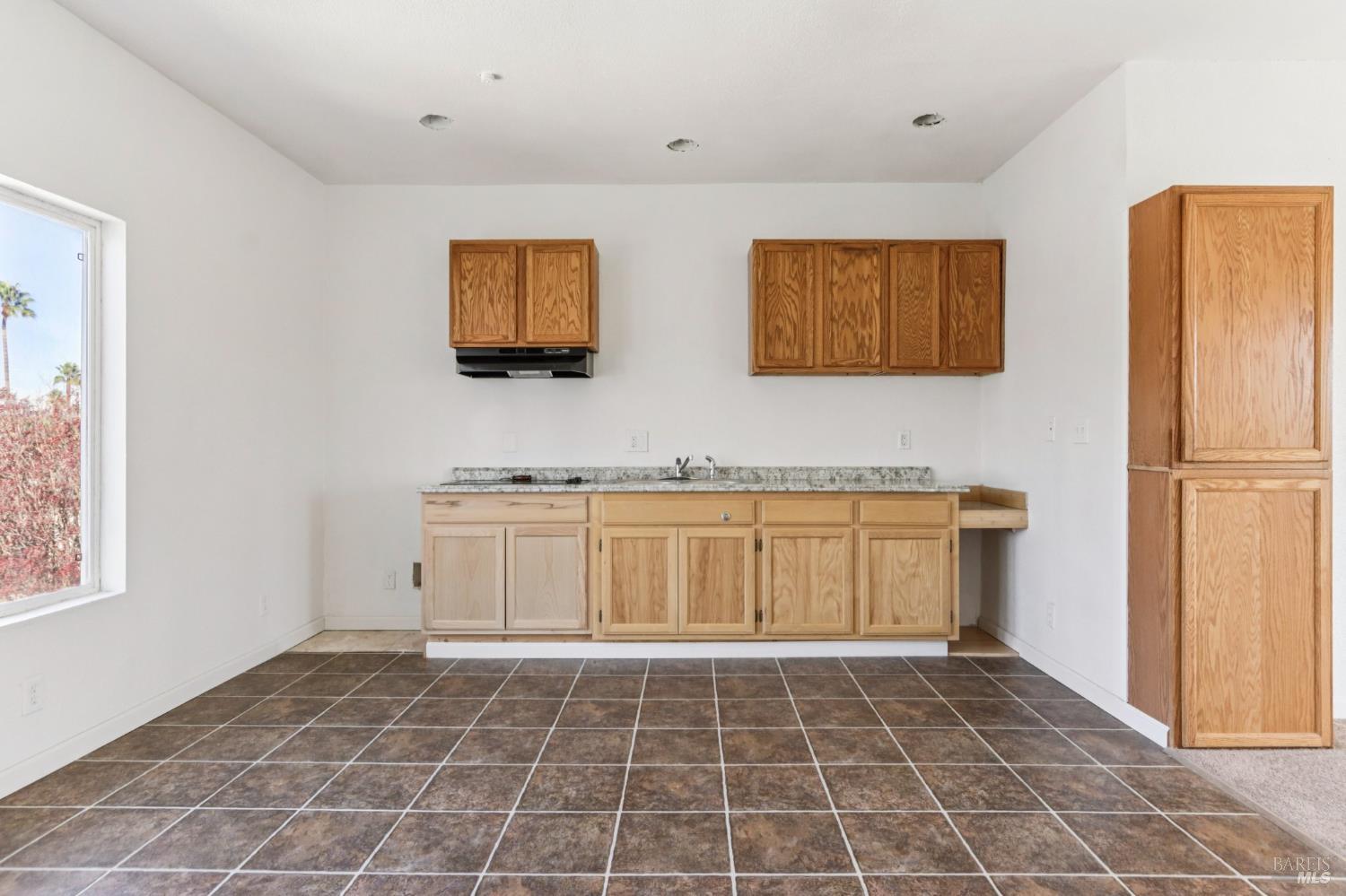 Detail Gallery Image 41 of 56 For 507 Kings Way #B,  Suisun City,  CA 94585 - 10 Beds | 6/1 Baths