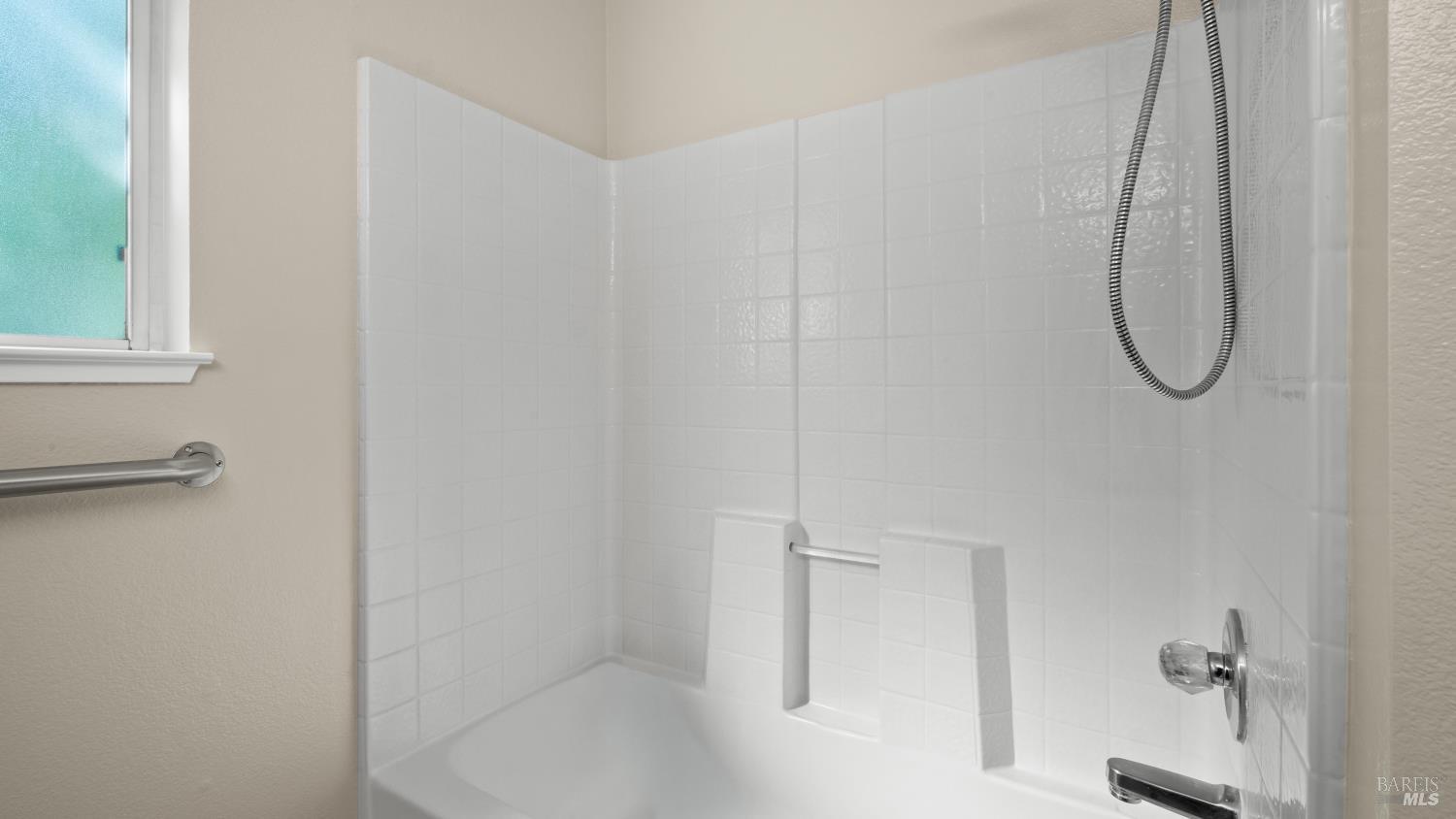 Detail Gallery Image 25 of 38 For 136 Southbridge Ln, Fairfield,  CA 94534 - 3 Beds | 2/1 Baths