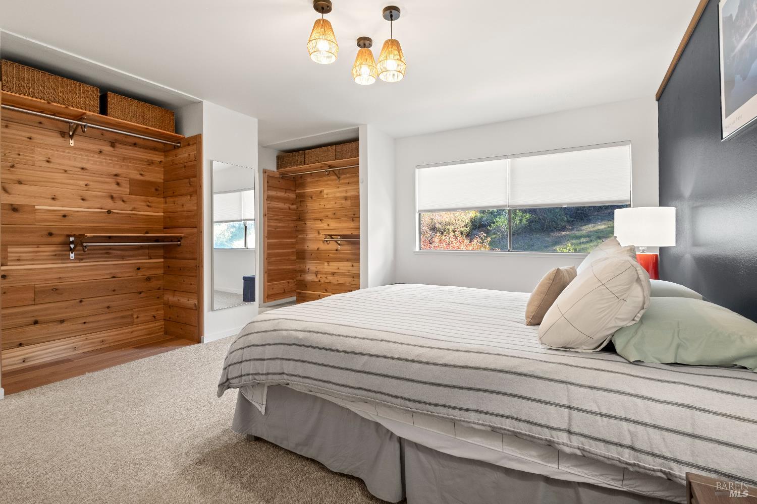 Detail Gallery Image 16 of 22 For 119 Arlene Ter, San Rafael,  CA 94903 - 3 Beds | 2/1 Baths