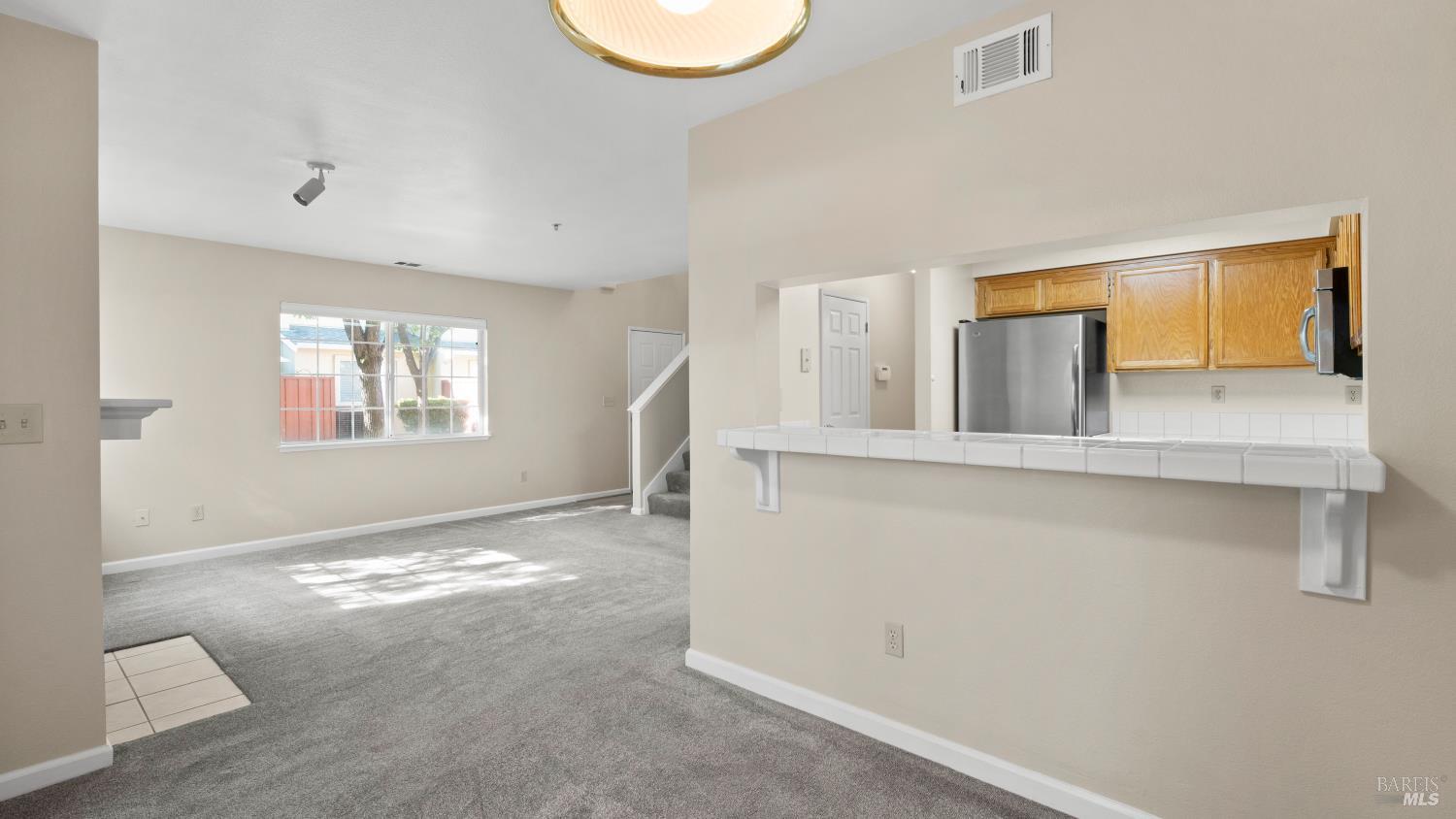 Detail Gallery Image 13 of 38 For 136 Southbridge Ln, Fairfield,  CA 94534 - 3 Beds | 2/1 Baths