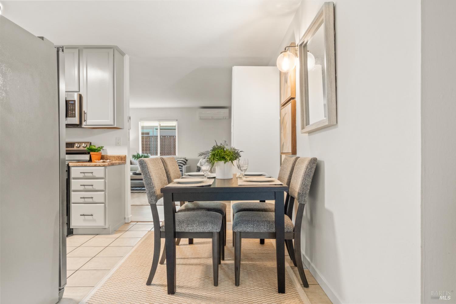 Detail Gallery Image 12 of 39 For 191 Ironwood St, Vacaville,  CA 95688 - 3 Beds | 2 Baths