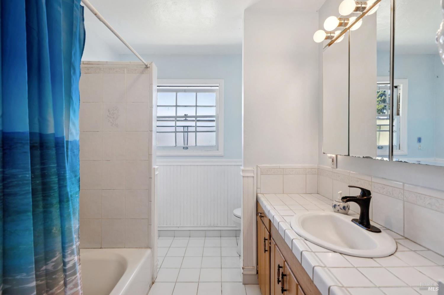 Detail Gallery Image 36 of 66 For 497 Pleasant Hill Rd, Sebastopol,  CA 95472 - 3 Beds | 2/1 Baths