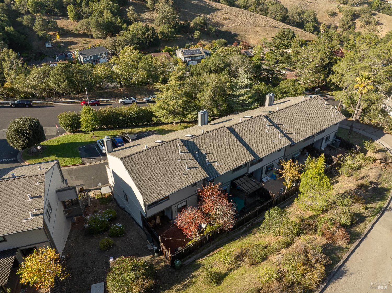 Detail Gallery Image 20 of 22 For 119 Arlene Ter, San Rafael,  CA 94903 - 3 Beds | 2/1 Baths