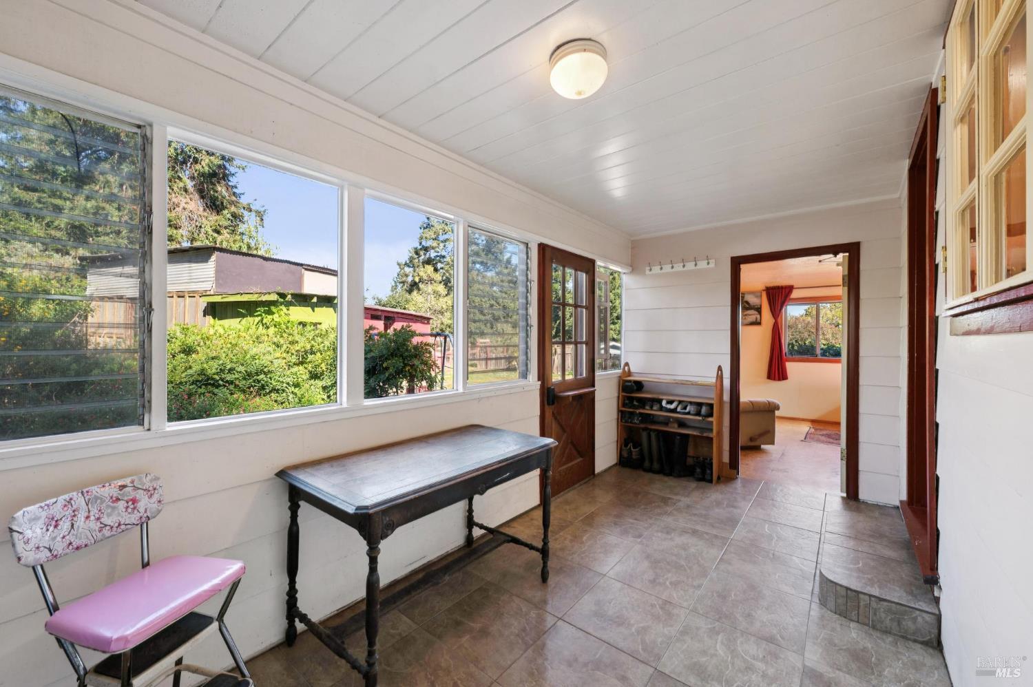 Detail Gallery Image 39 of 66 For 497 Pleasant Hill Rd, Sebastopol,  CA 95472 - 3 Beds | 2/1 Baths