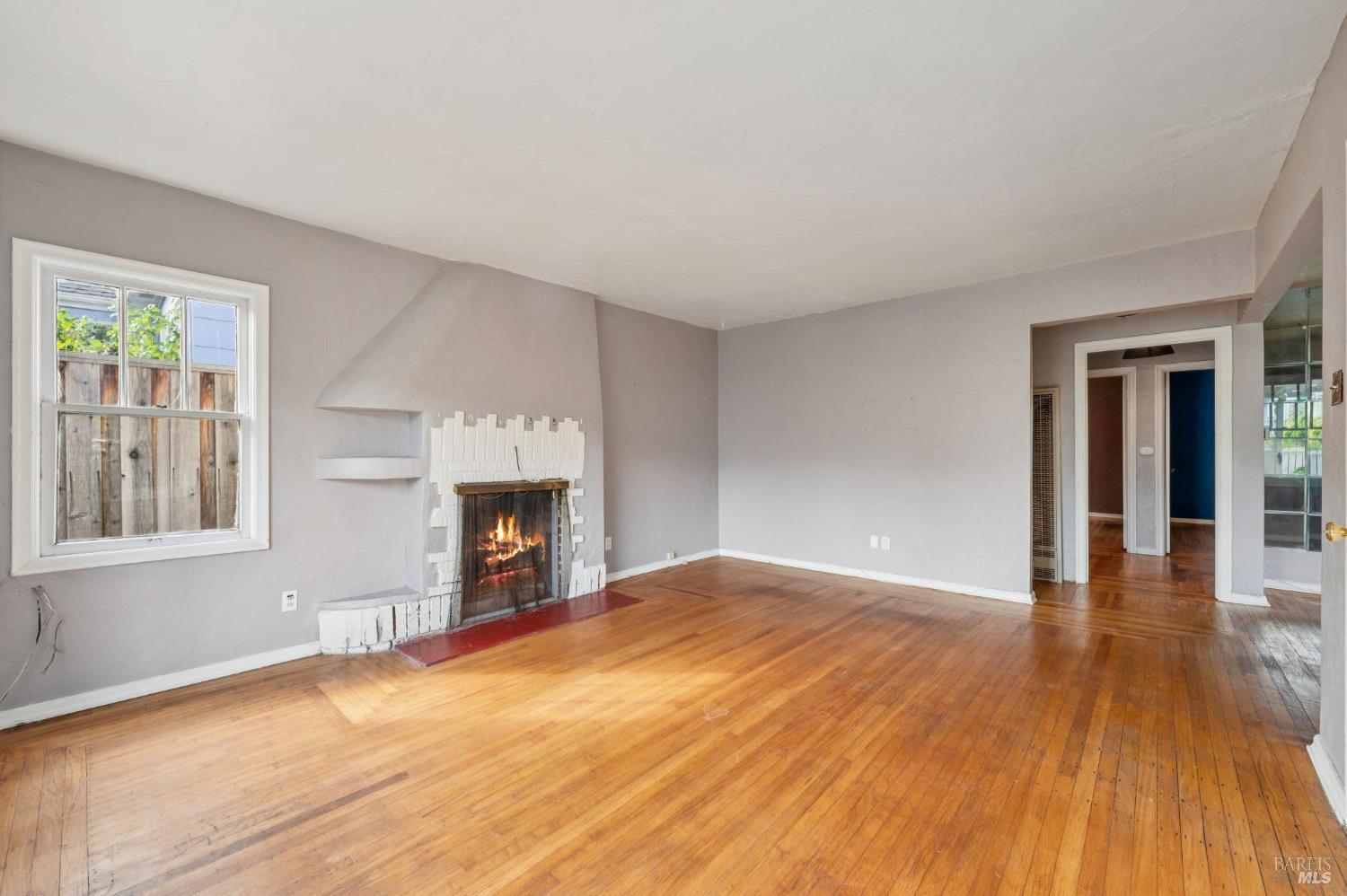 Detail Gallery Image 14 of 48 For 618 Galland St, Petaluma,  CA 94952 - 2 Beds | 1 Baths