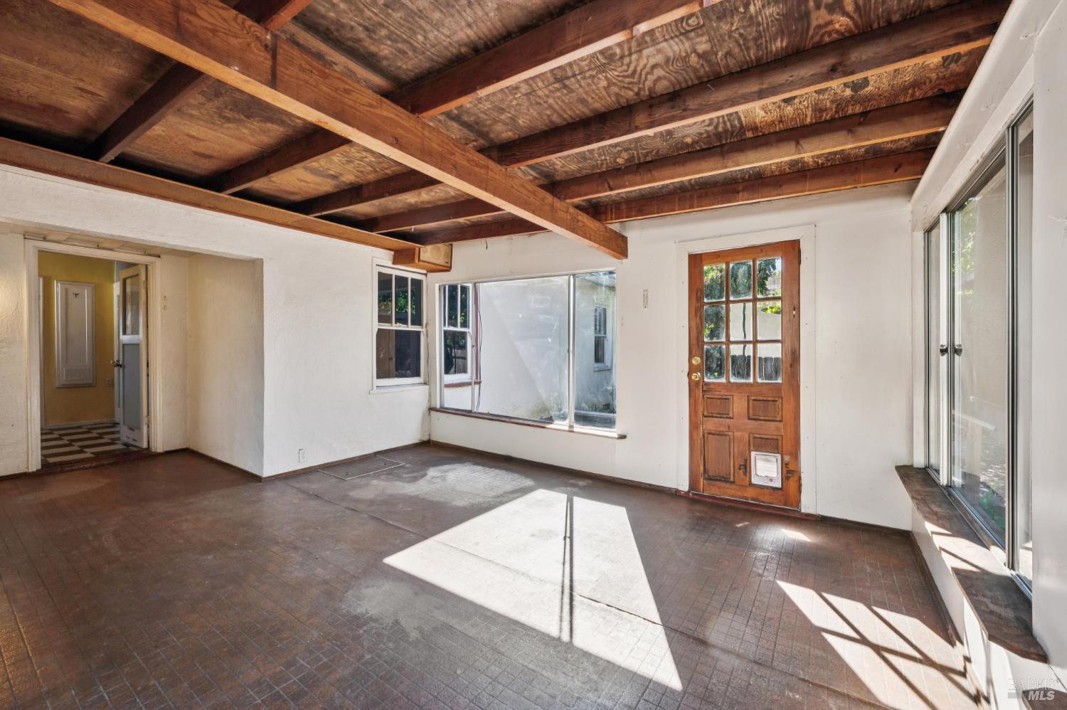 Detail Gallery Image 31 of 48 For 618 Galland St, Petaluma,  CA 94952 - 2 Beds | 1 Baths