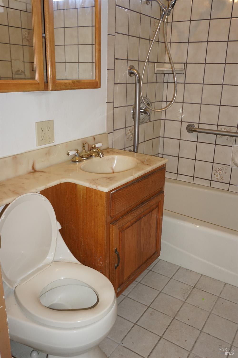 Detail Gallery Image 11 of 23 For 795 Rosewood Ave, Vallejo,  CA 94591 - 3 Beds | 1/1 Baths