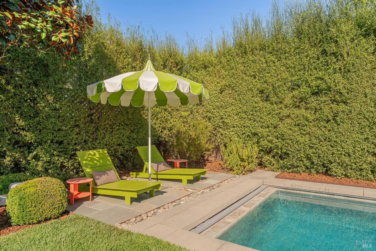 Detail Gallery Image 25 of 50 For 804 Josephine Ln, Healdsburg,  CA 95448 - 3 Beds | 2 Baths