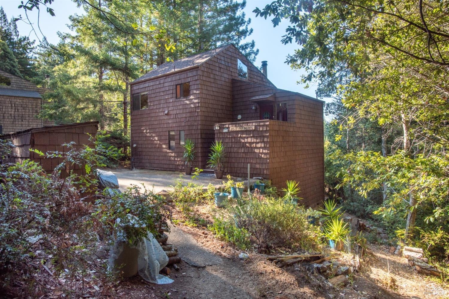 Detail Gallery Image 8 of 34 For 38120 Ocean Ridge Dr, Gualala,  CA 95445 - 2 Beds | 2/1 Baths