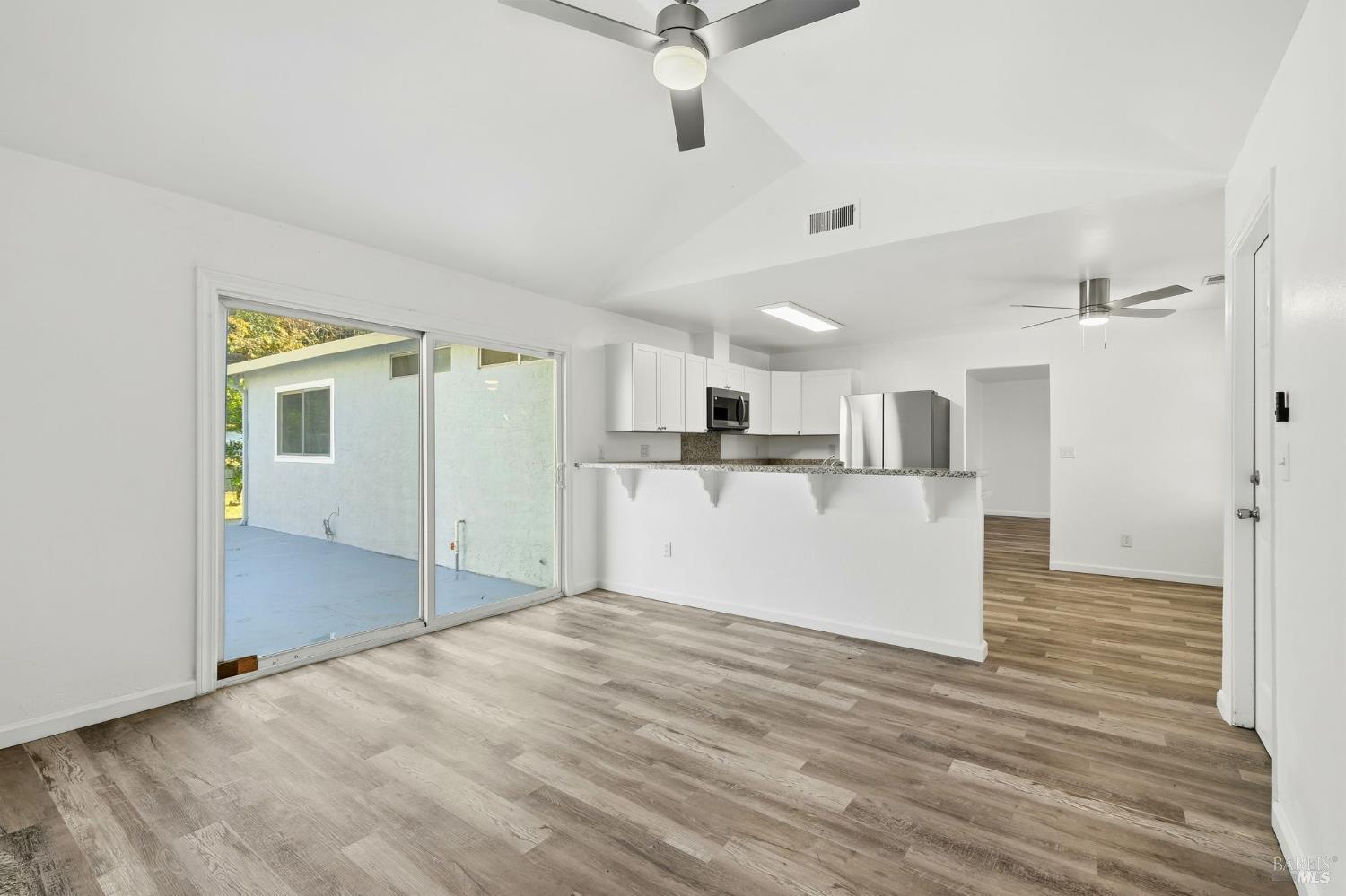 Detail Gallery Image 26 of 51 For 132 Peach St, Vallejo,  CA 94589 - 4 Beds | 2 Baths