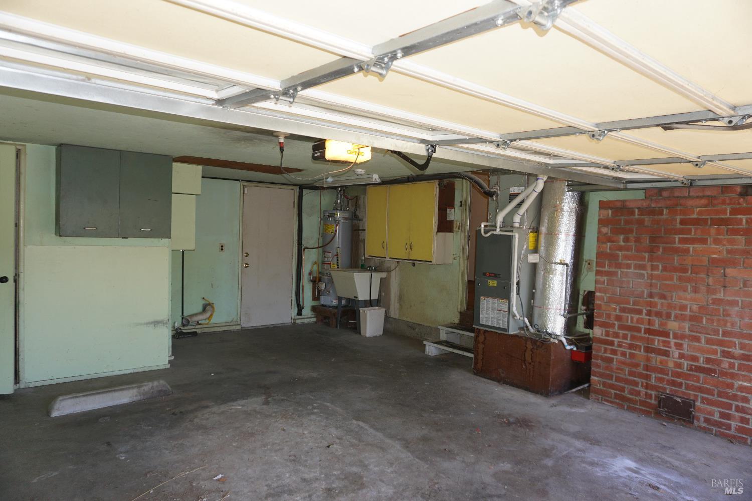 Detail Gallery Image 16 of 23 For 795 Rosewood Ave, Vallejo,  CA 94591 - 3 Beds | 1/1 Baths