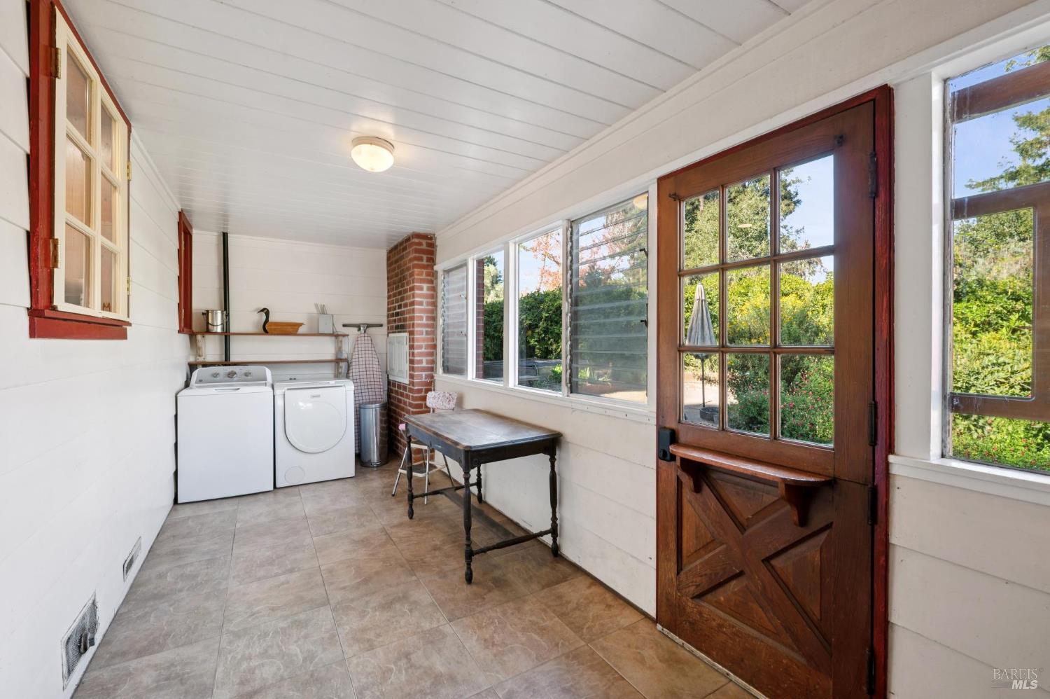 Detail Gallery Image 37 of 66 For 497 Pleasant Hill Rd, Sebastopol,  CA 95472 - 3 Beds | 2/1 Baths