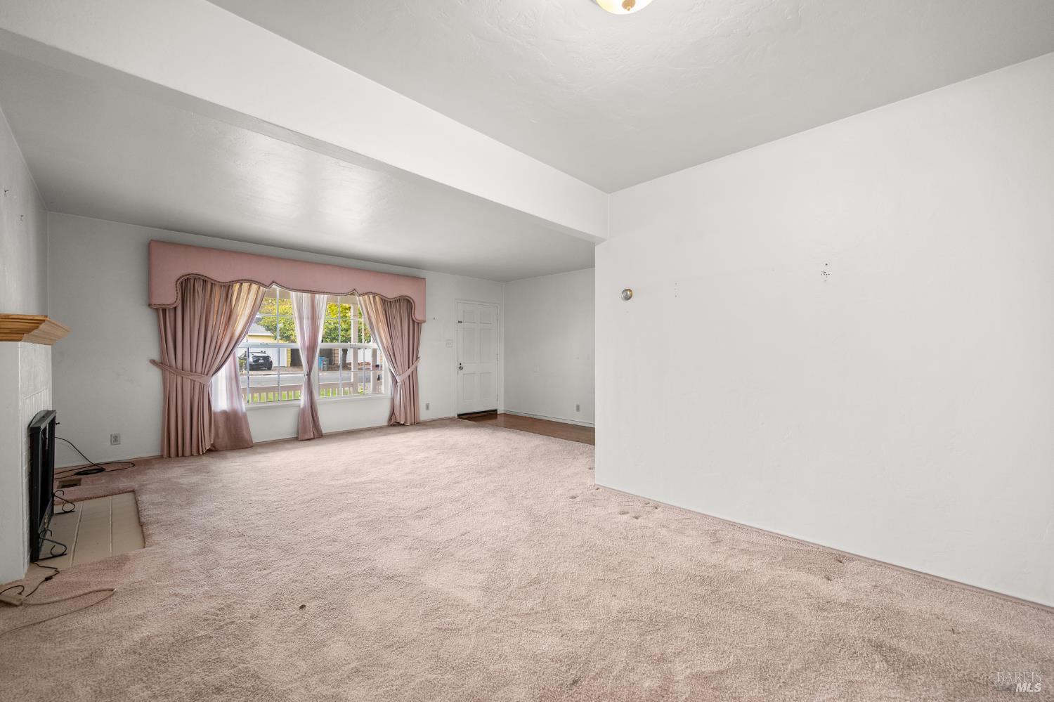 Detail Gallery Image 6 of 33 For 1325 Nebraska St, Vallejo,  CA 94590 - 3 Beds | 2 Baths