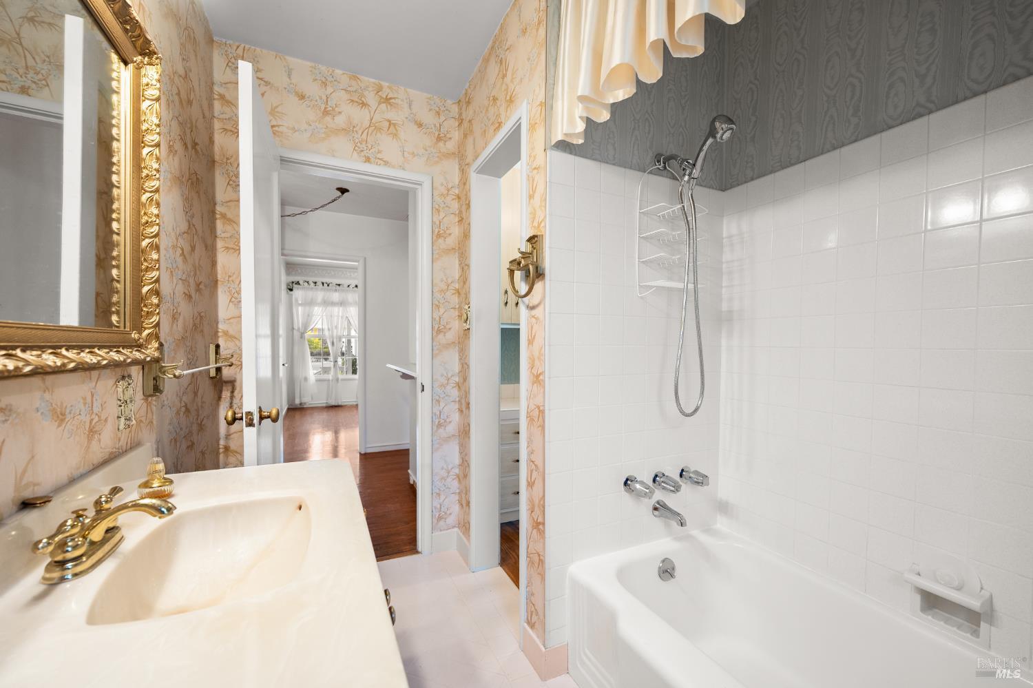 Detail Gallery Image 15 of 33 For 1325 Nebraska St, Vallejo,  CA 94590 - 3 Beds | 2 Baths