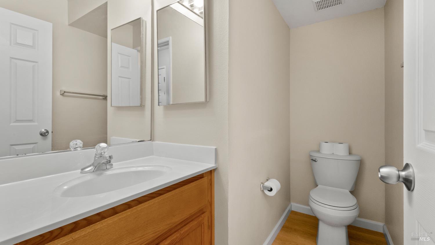 Detail Gallery Image 17 of 38 For 136 Southbridge Ln, Fairfield,  CA 94534 - 3 Beds | 2/1 Baths