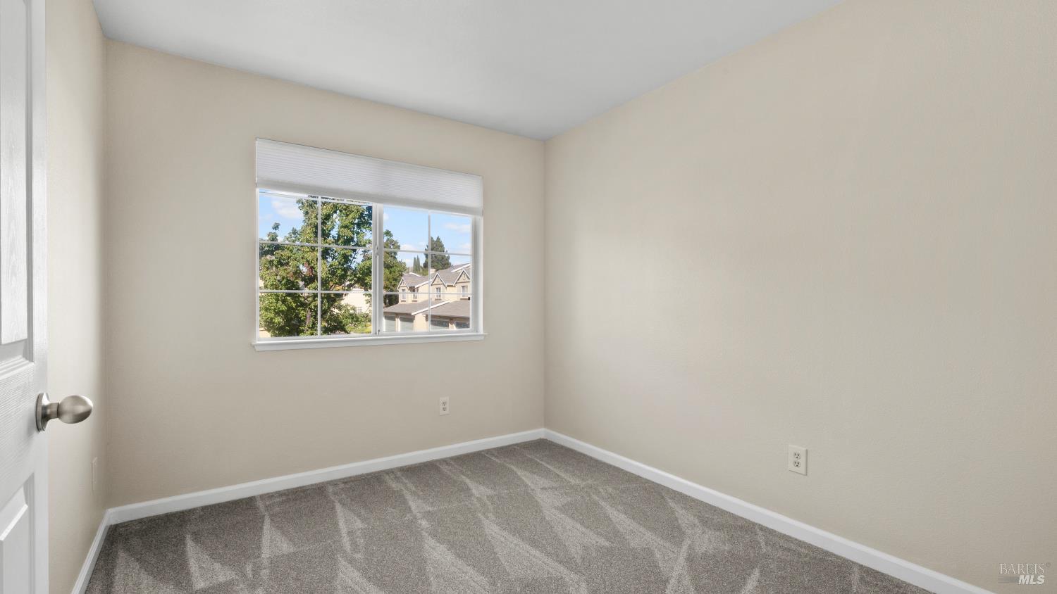 Detail Gallery Image 28 of 38 For 136 Southbridge Ln, Fairfield,  CA 94534 - 3 Beds | 2/1 Baths