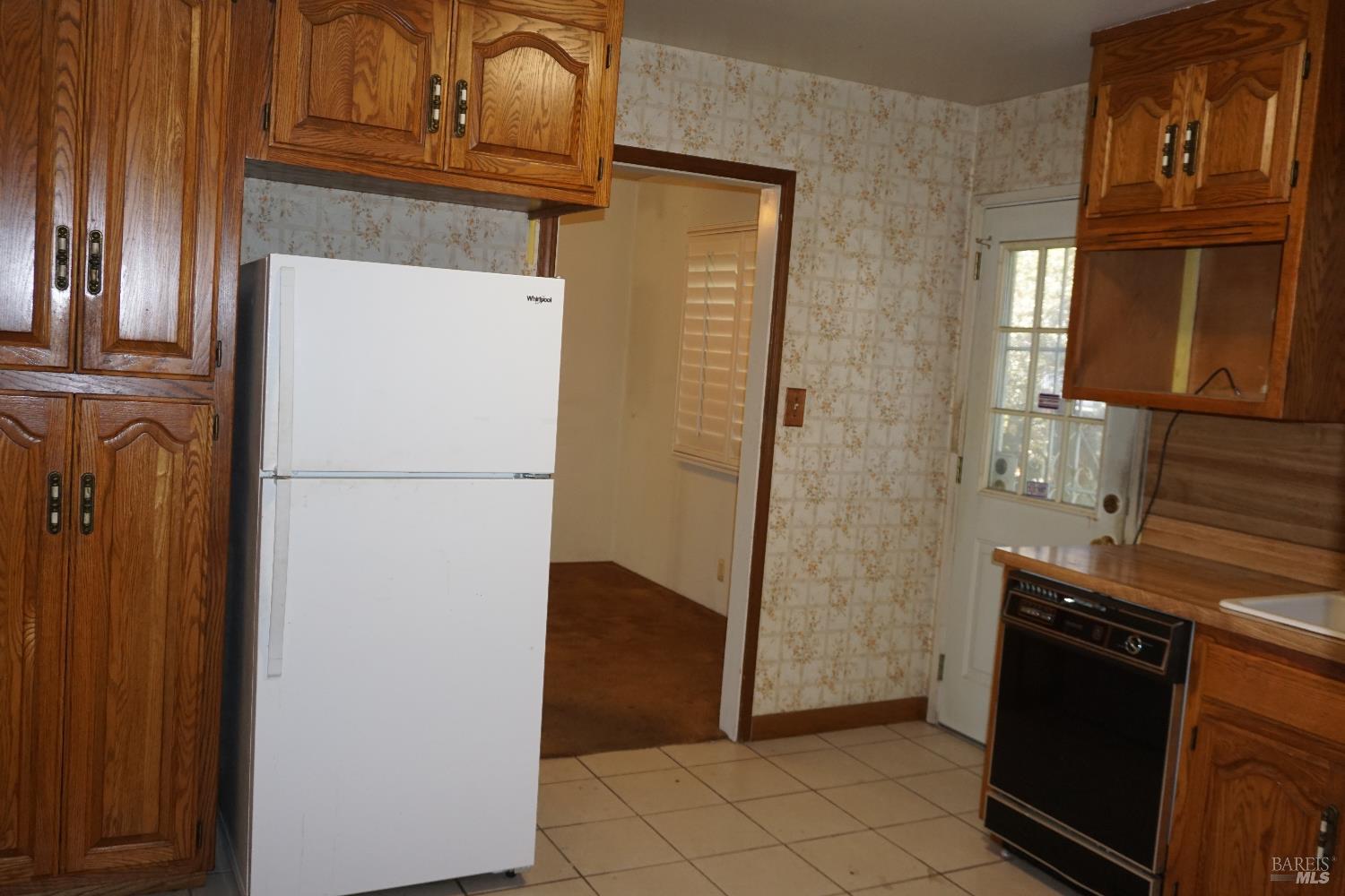 Detail Gallery Image 9 of 23 For 795 Rosewood Ave, Vallejo,  CA 94591 - 3 Beds | 1/1 Baths