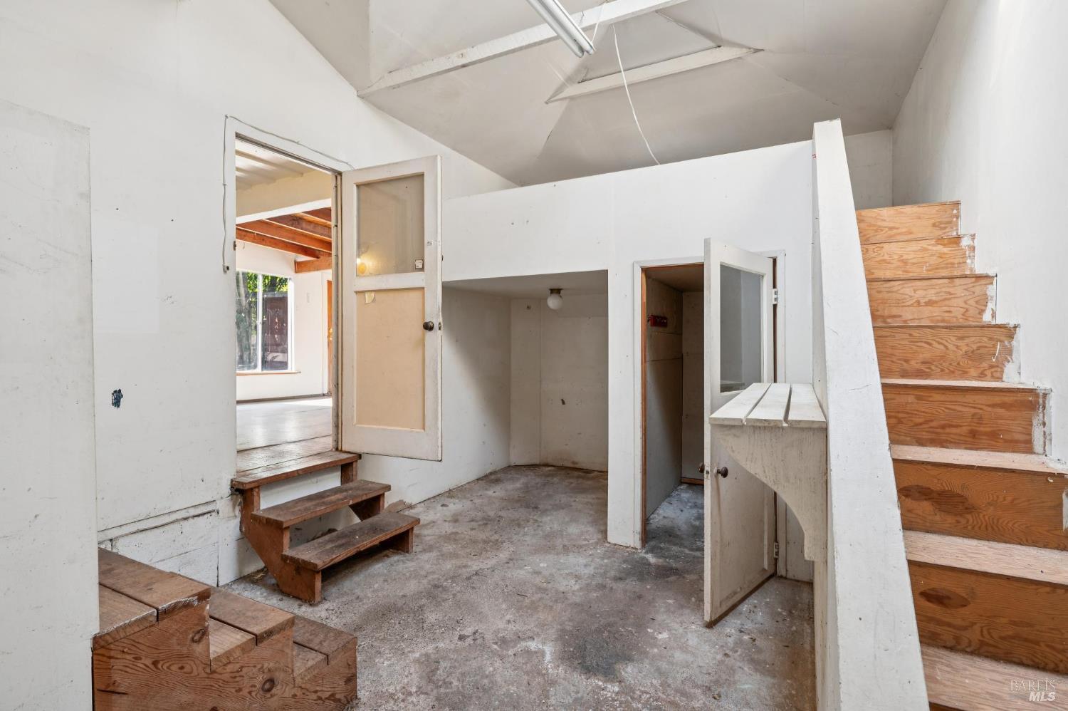 Detail Gallery Image 37 of 48 For 618 Galland St, Petaluma,  CA 94952 - 2 Beds | 1 Baths