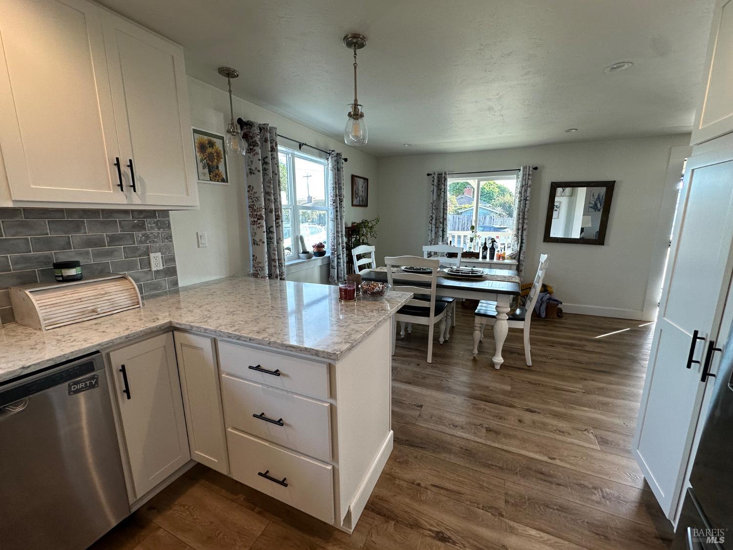 Detail Gallery Image 10 of 85 For 131 Halsey Way, Fort Bragg,  CA 95437 - 3 Beds | 2 Baths