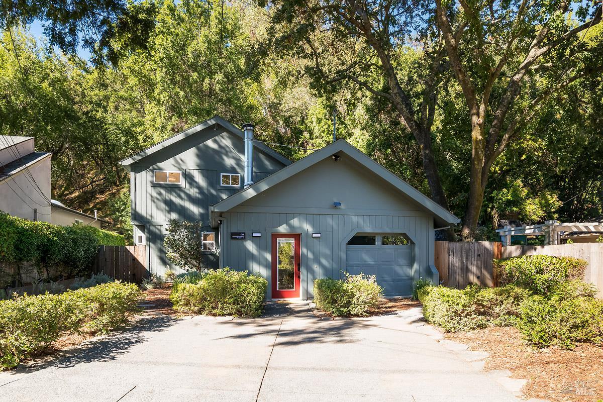 Detail Gallery Image 31 of 34 For 60 Wood Ln, Fairfax,  CA 94930 - 3 Beds | 2/1 Baths