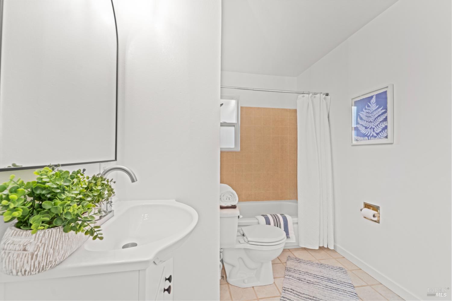 Detail Gallery Image 19 of 39 For 191 Ironwood St, Vacaville,  CA 95688 - 3 Beds | 2 Baths