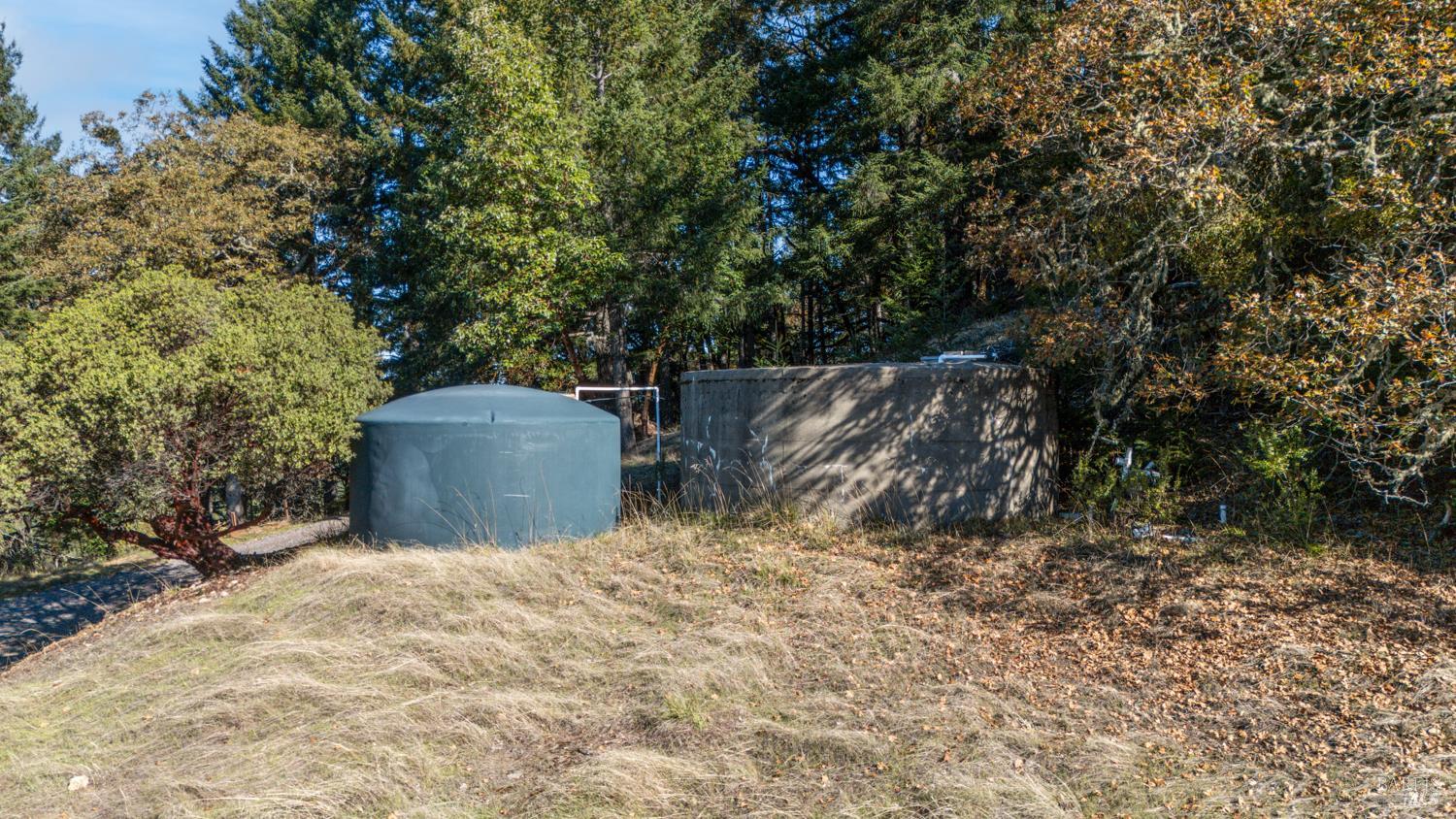 Detail Gallery Image 11 of 20 For 5700 High Point Rd, Willits,  CA 95490 - 1 Beds | 1 Baths