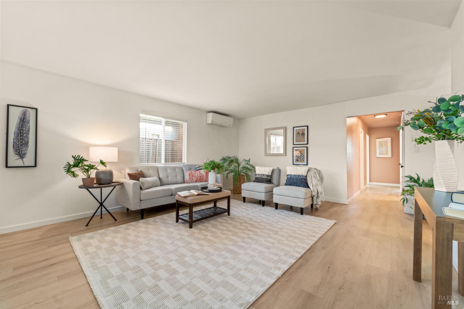 Detail Gallery Image 8 of 39 For 191 Ironwood St, Vacaville,  CA 95688 - 3 Beds | 2 Baths