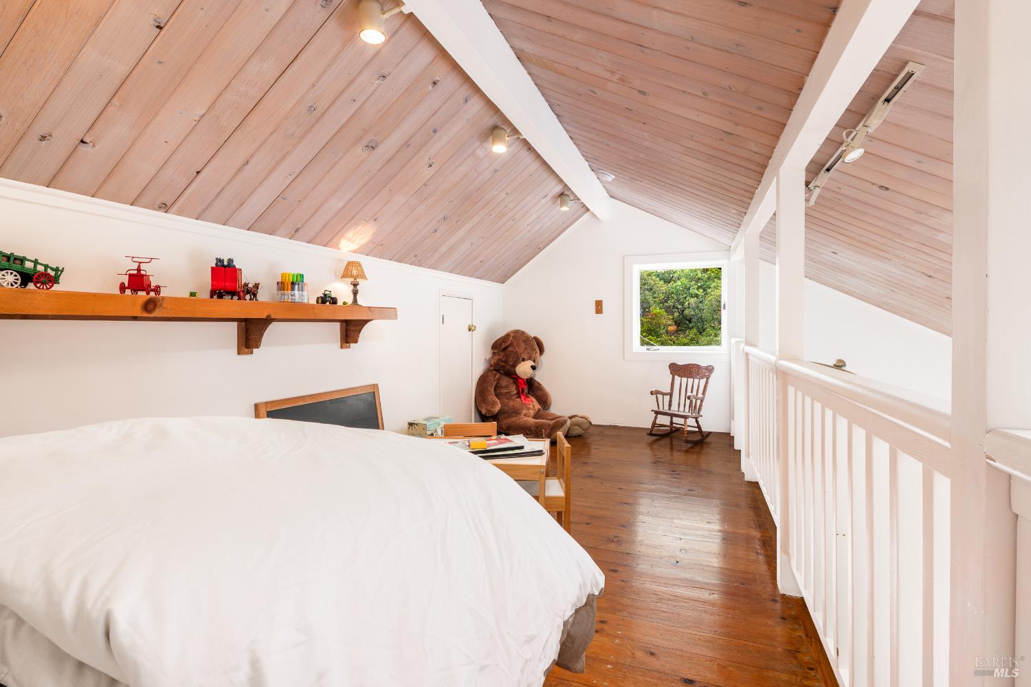 Detail Gallery Image 21 of 31 For 1760 Howell Mountain Rd, Angwin,  CA 94508 - 3 Beds | 2 Baths