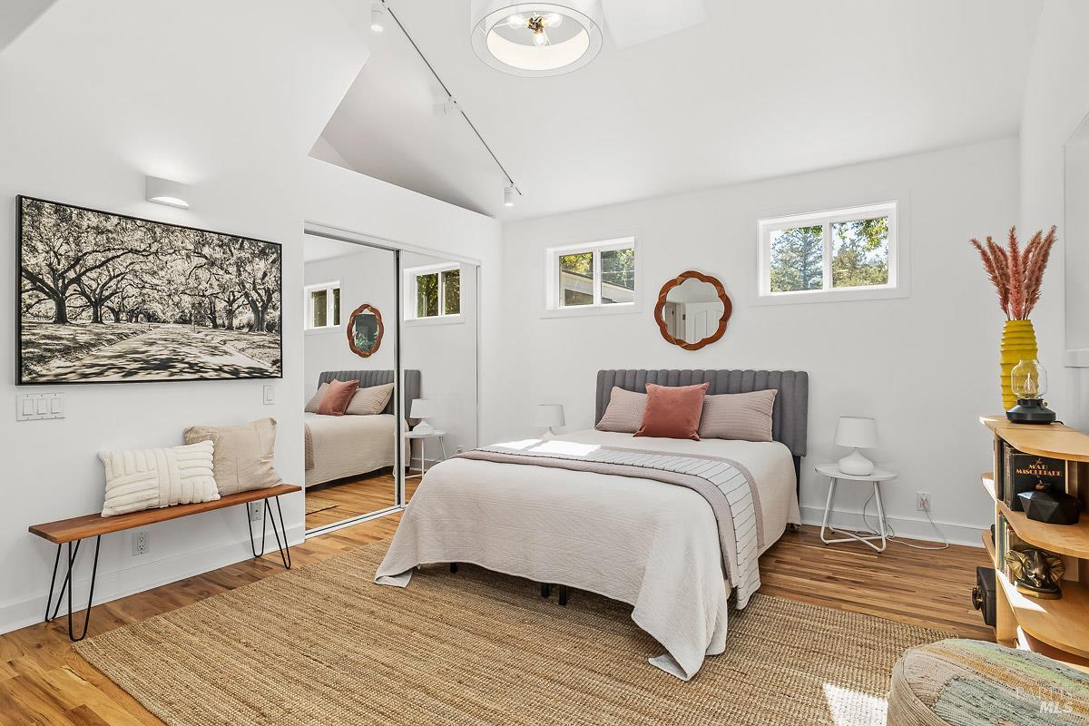 Detail Gallery Image 22 of 34 For 60 Wood Ln, Fairfax,  CA 94930 - 3 Beds | 2/1 Baths