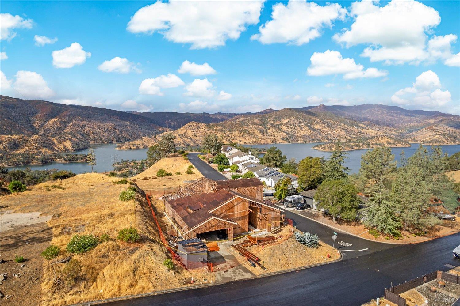 Detail Gallery Image 25 of 26 For 1061 Rimrock Dr, Napa,  CA 94558 - – Beds | – Baths