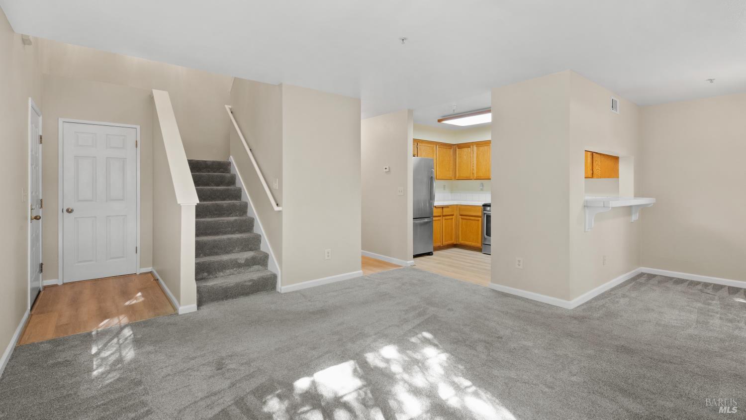 Detail Gallery Image 9 of 38 For 136 Southbridge Ln, Fairfield,  CA 94534 - 3 Beds | 2/1 Baths