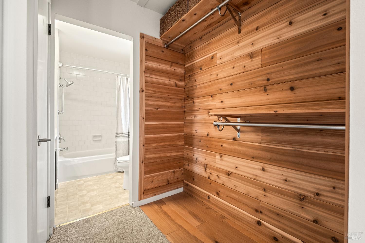 Detail Gallery Image 17 of 22 For 119 Arlene Ter, San Rafael,  CA 94903 - 3 Beds | 2/1 Baths