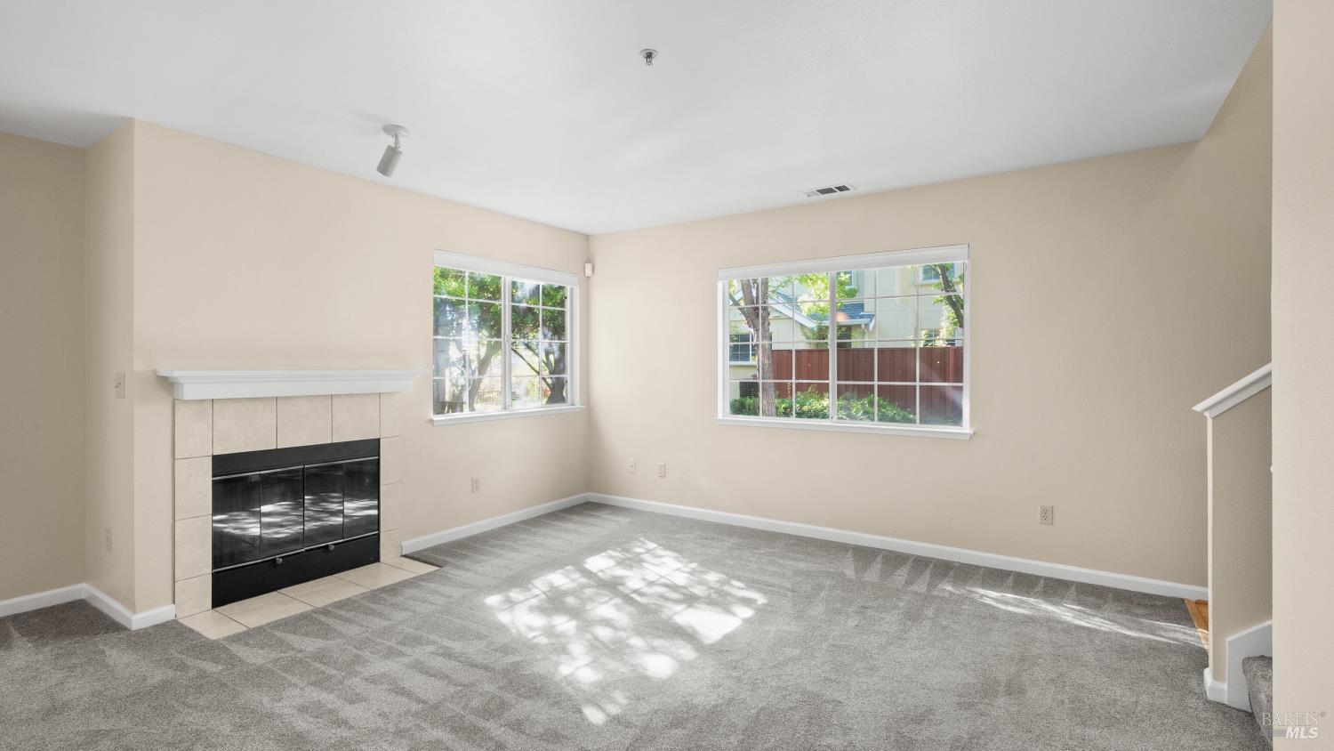 Detail Gallery Image 7 of 38 For 136 Southbridge Ln, Fairfield,  CA 94534 - 3 Beds | 2/1 Baths